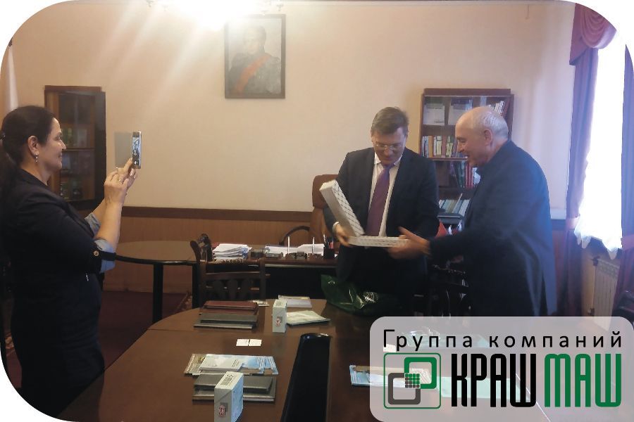 Президент ГК «КрашМаш» встретился с ректором ПГУПС