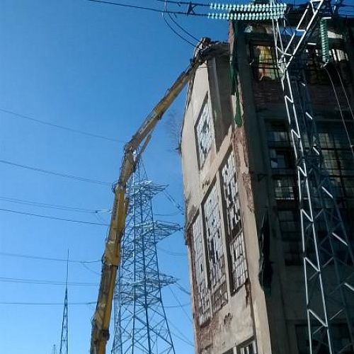 Снос и демонтаж, Высотный демонтаж, Промышленный демонтаж 30-метровые машинные залы на территории «Шатурской ГРЭС» в г. Шатура Московской области