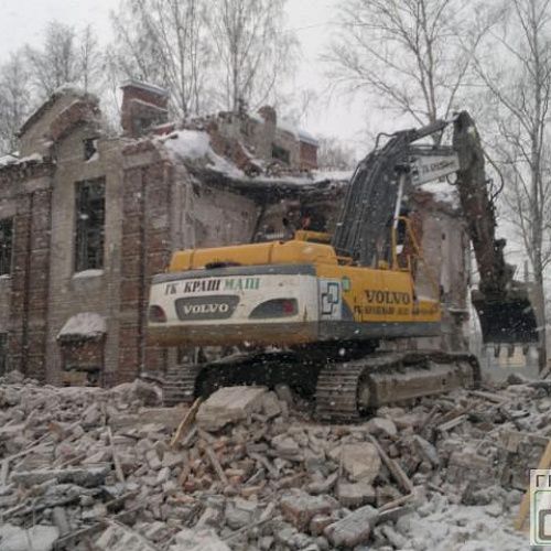 Снос и демонтаж дома на Беломорской в г. Санкт-Петербург